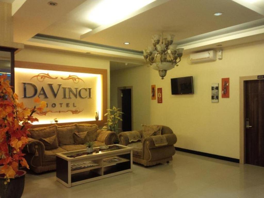 Hotel Davinci Kendari Exterior foto